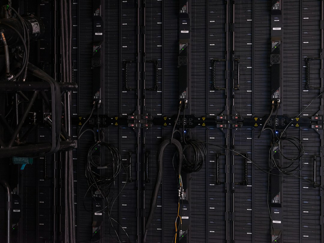 Enterprise network infrastructure supporting private cloud hosting